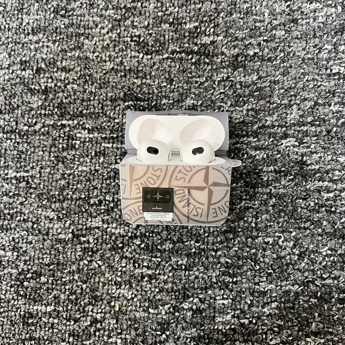 Coque Carrépods gris clair