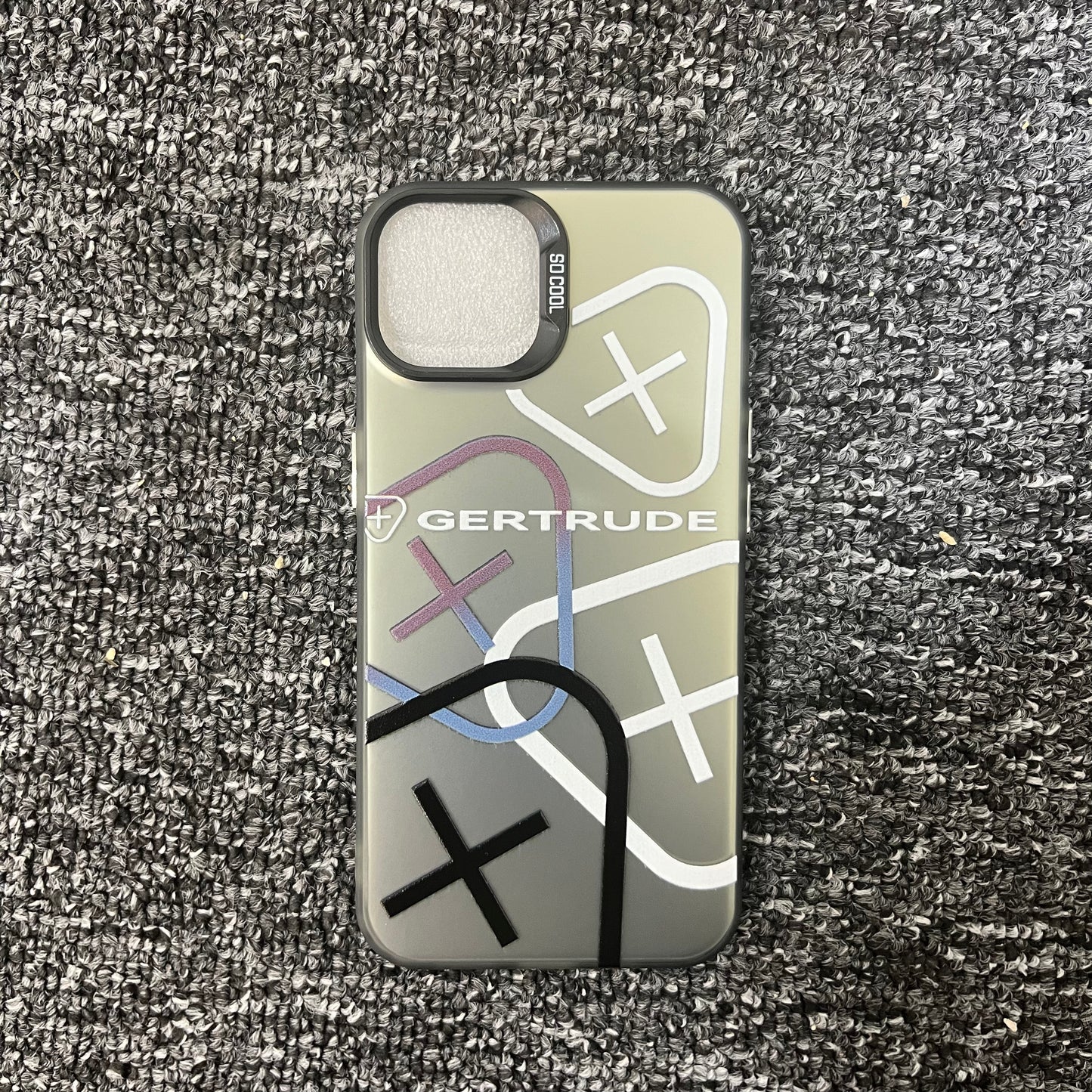 Coque Gertrude - Noir